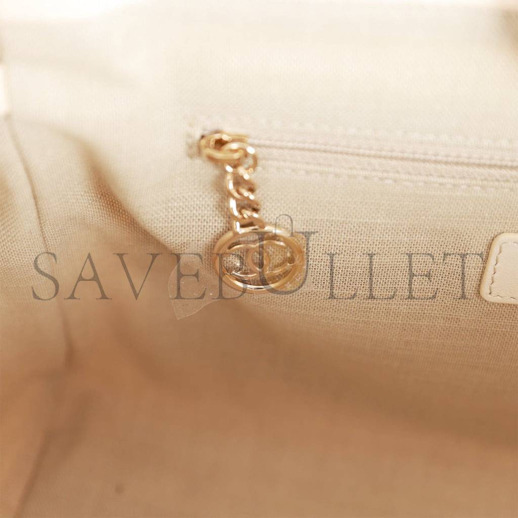 CHANEL SMALL DEAUVILLE SHOPPING BAG WHITE BOUCLE LIGHT GOLD HARDWARE (34*27*15cm)